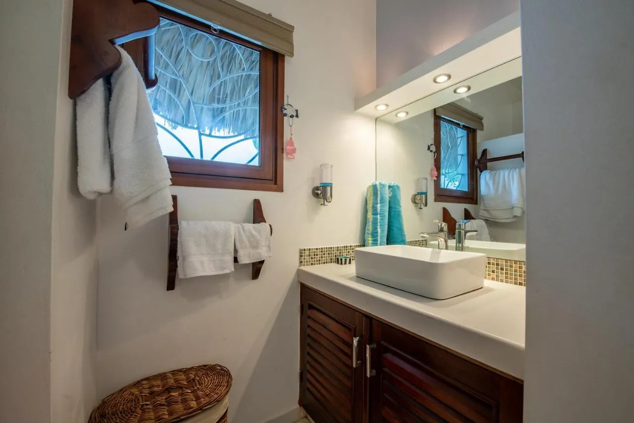 Villa Clarissa V, Walk To Beach! Las Terrenas Dominican Republic